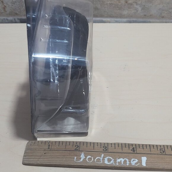 Hot Wheels Armored Batmobile Batman Returns Movie 2021 - Picture 8 of 8